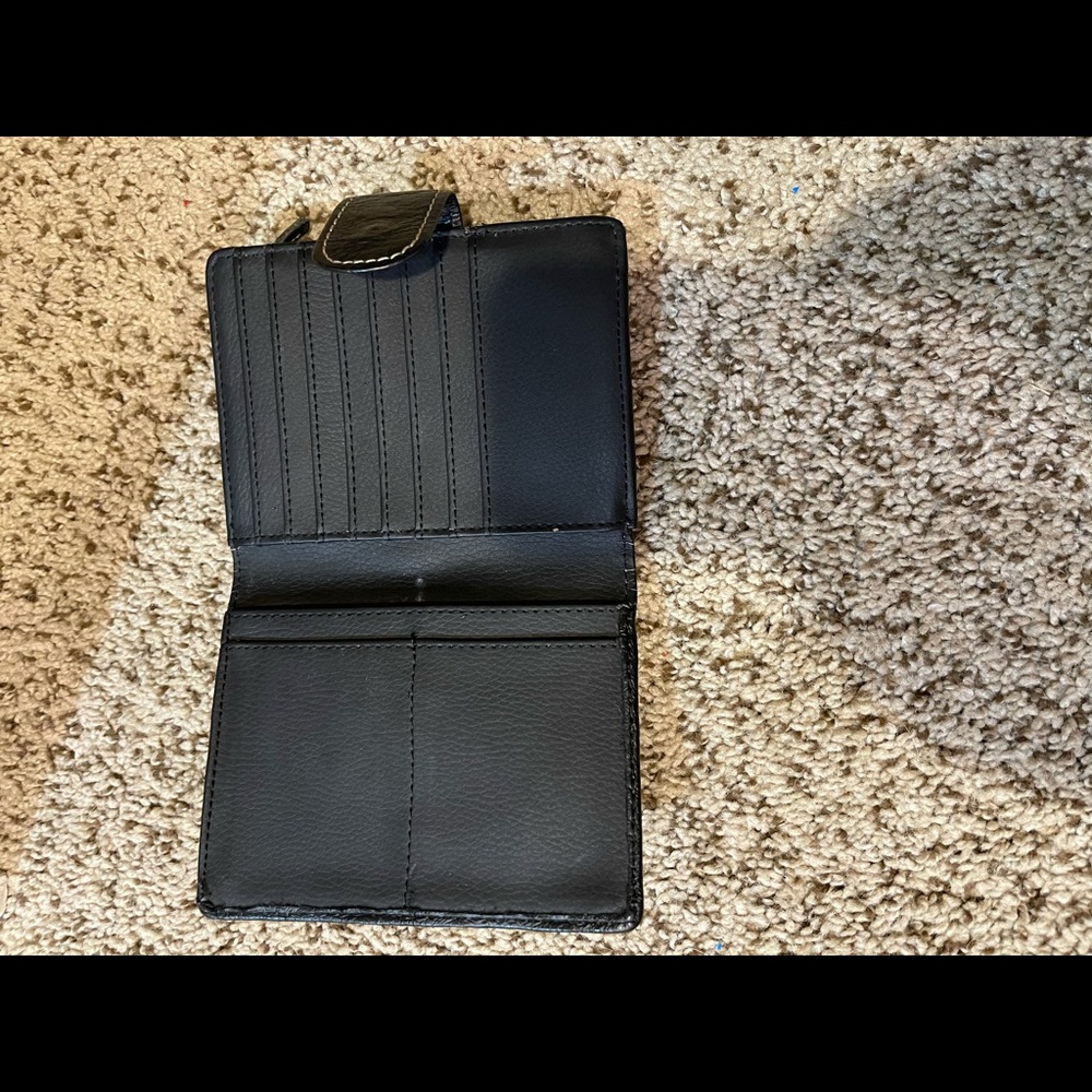 Wallet - Picture 2 of 3